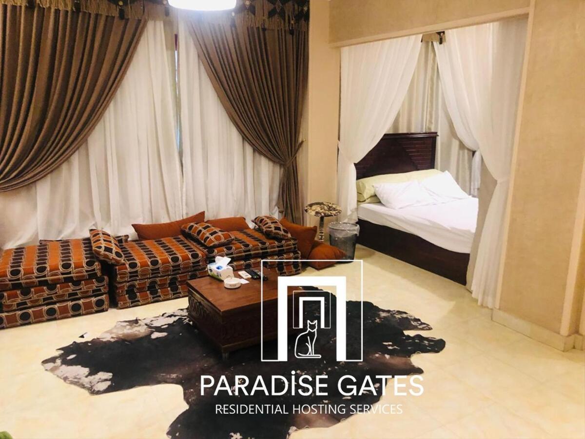 Paradise Gates Nasrcity Apartment